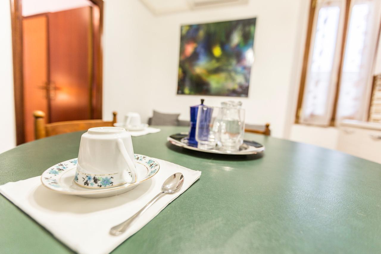 Amaseo - The Place Apartments Болоня Екстериор снимка